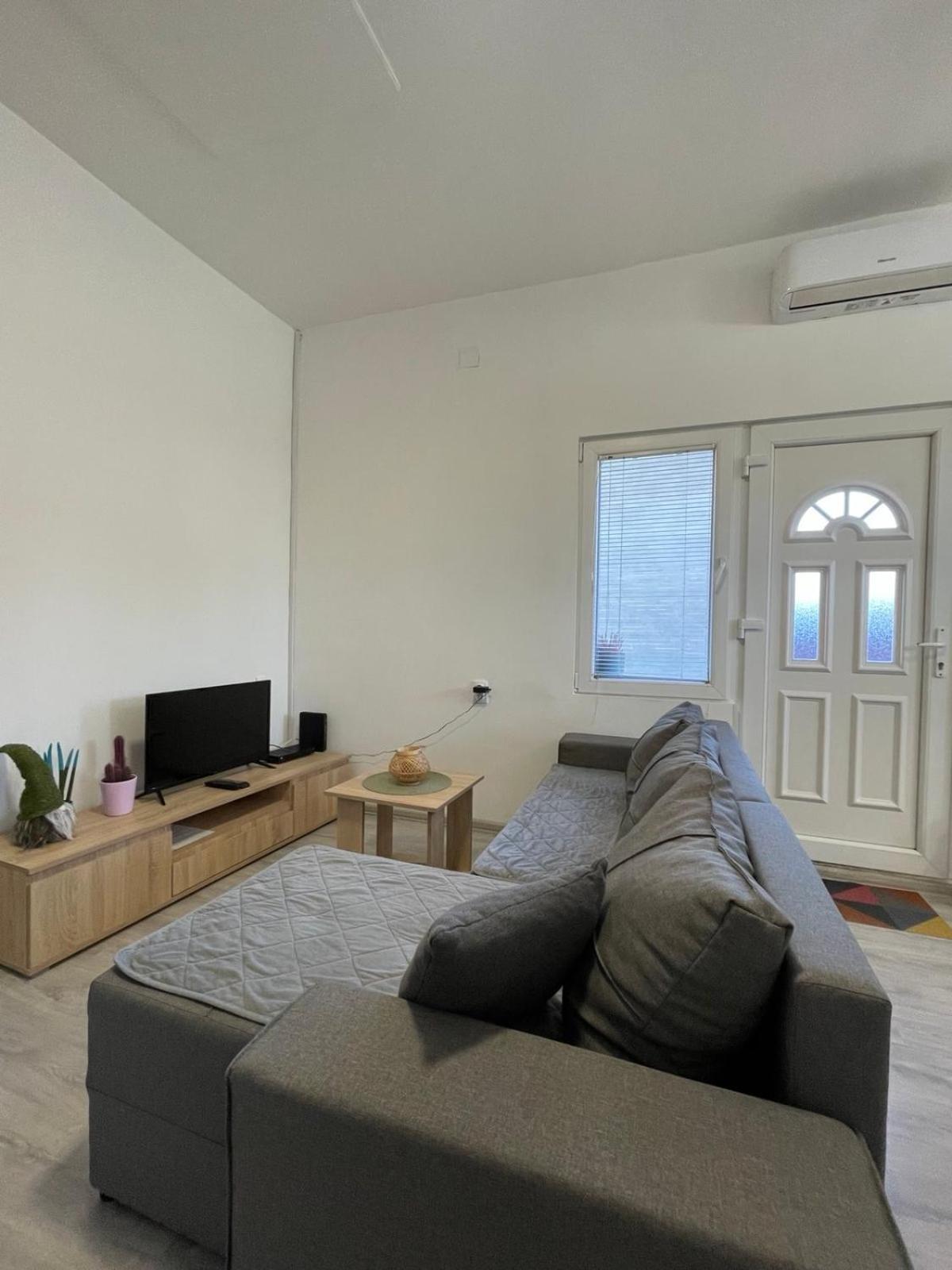 Apartman Arthur Kikinda Eksteriør billede